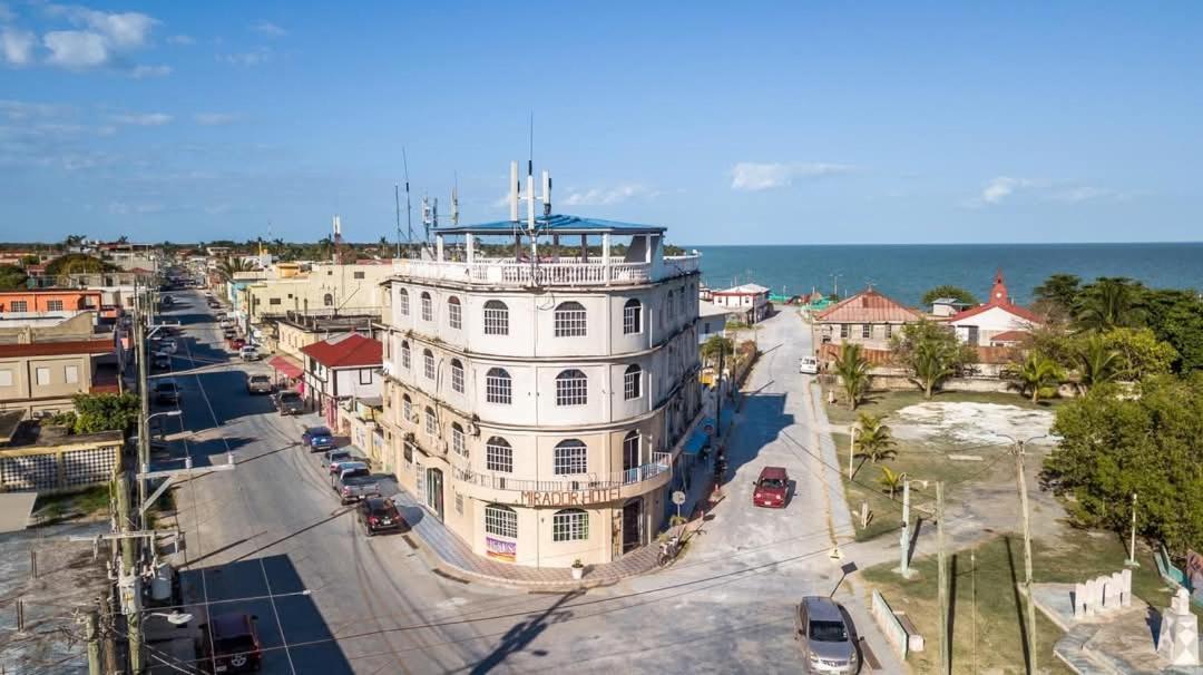 Mirador Hotel Corozal Exterior photo